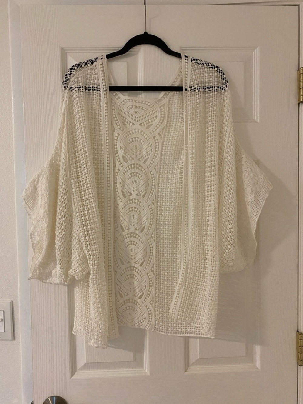 Brand New Open Weave Pure White Sweater L/Xl